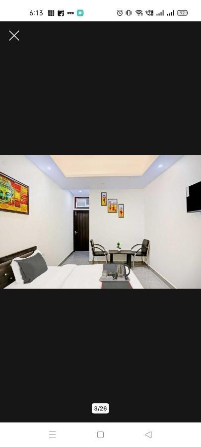 נוידה Hotel O K R Resdiancy Near Botanic Garden Of Indian Republic מראה חיצוני תמונה